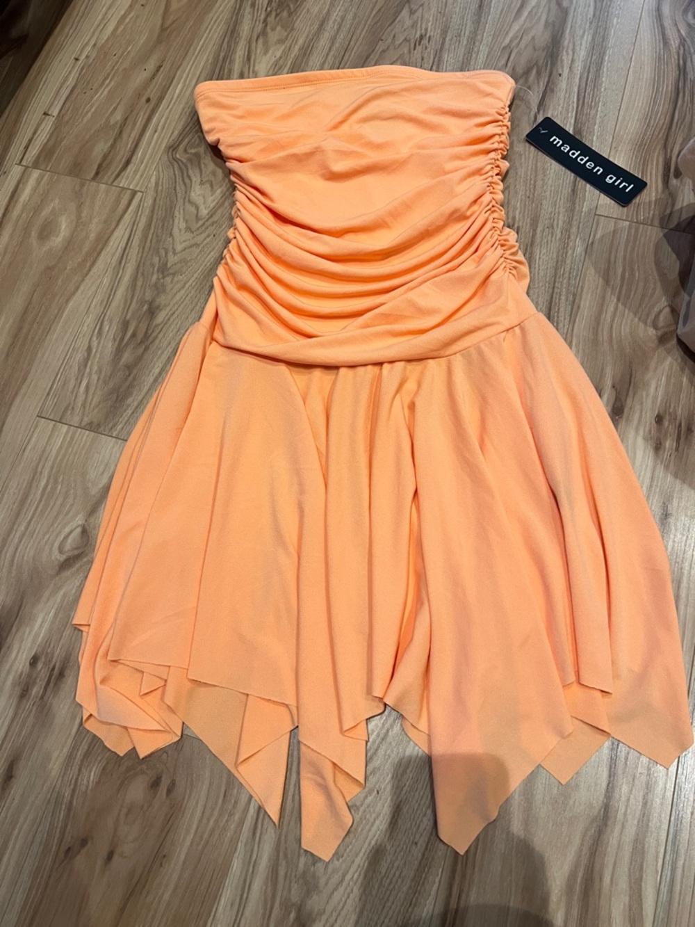 Madden Girl Strapless Peach Orange Handkerchief Hem Dress size medium